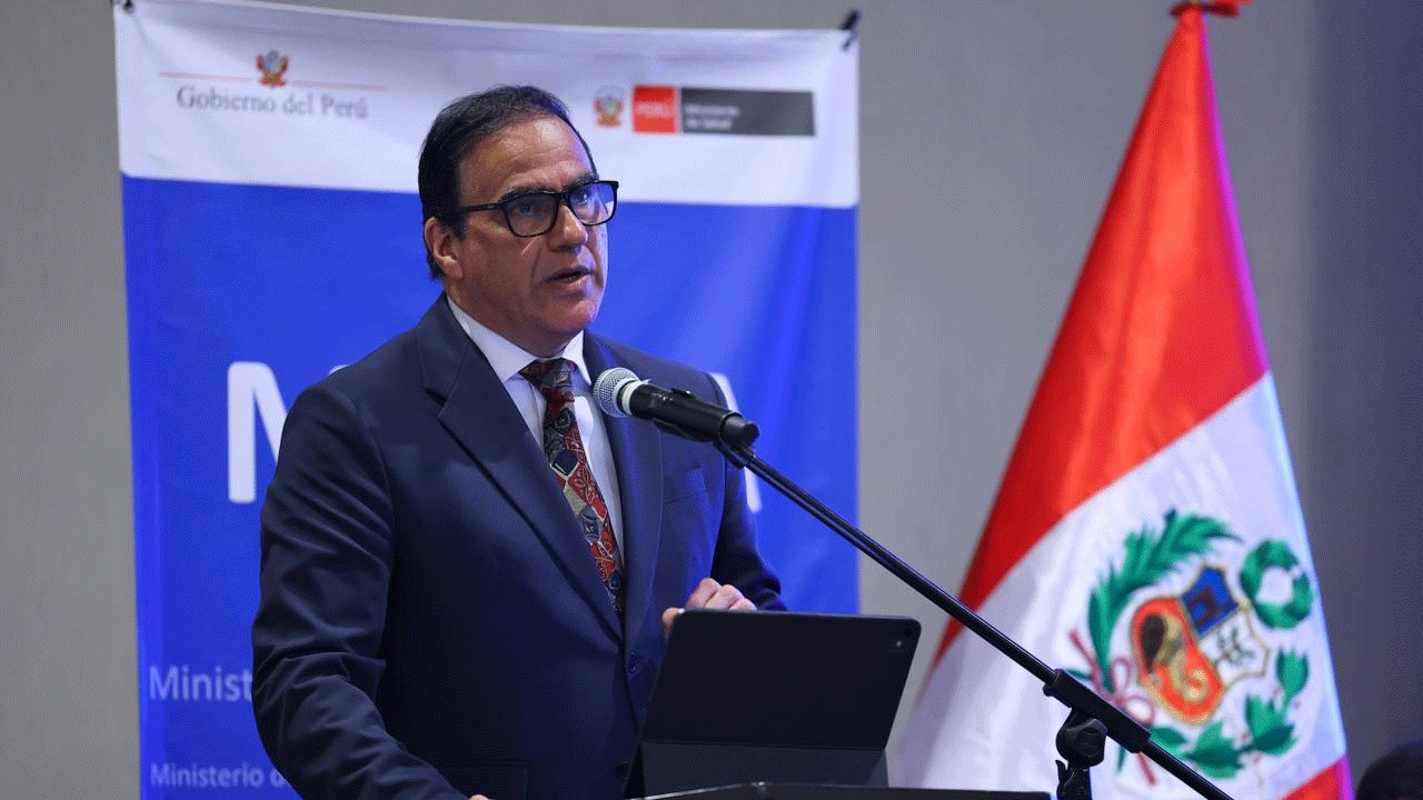 Perú impulsa reforma del sistema de salud con hoja de ruta hacia estándares OCDE