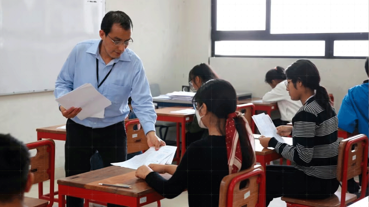 Gobierno promulga ley que permite nombrar docentes sin maestría en instituciones públicas