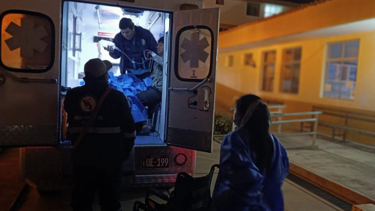 Tragedia en Cusco: bus se vuelca en la Interoceánica y deja dos muertos y decenas de heridos